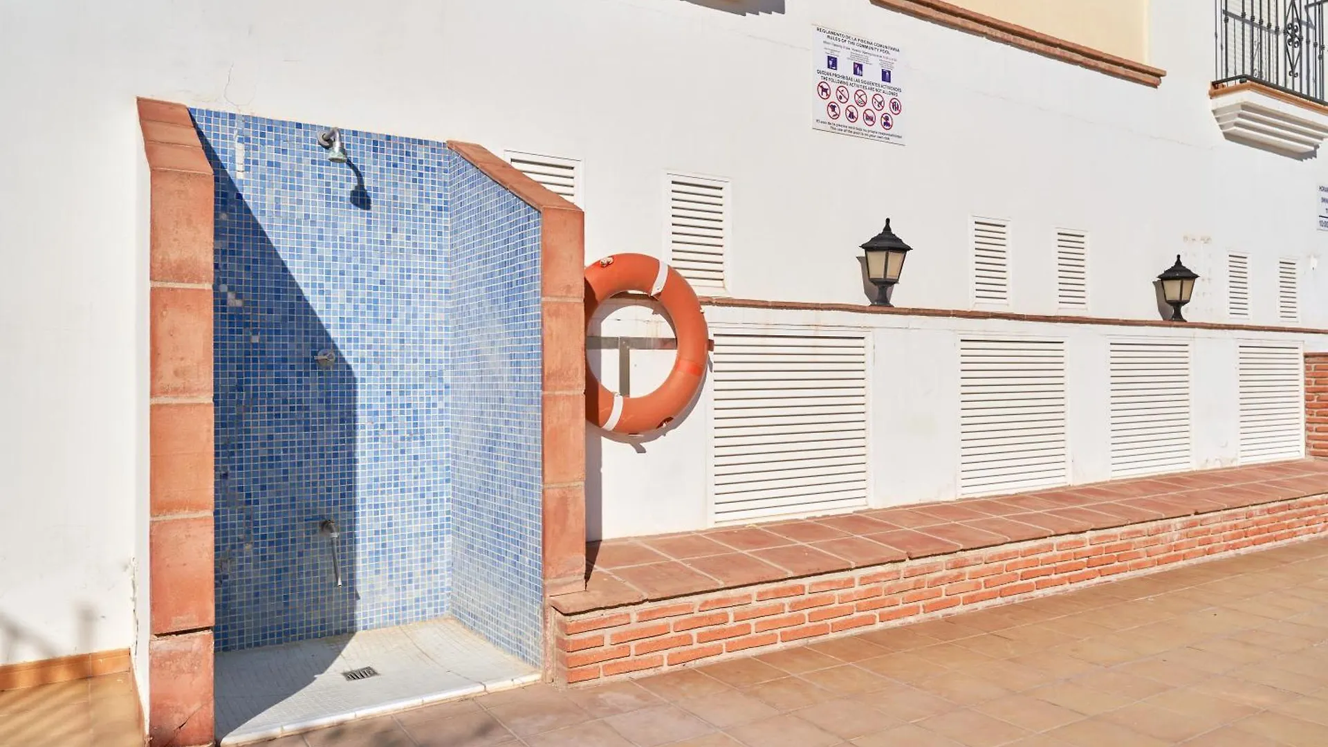 Urb Chimenea Apartment Nerja