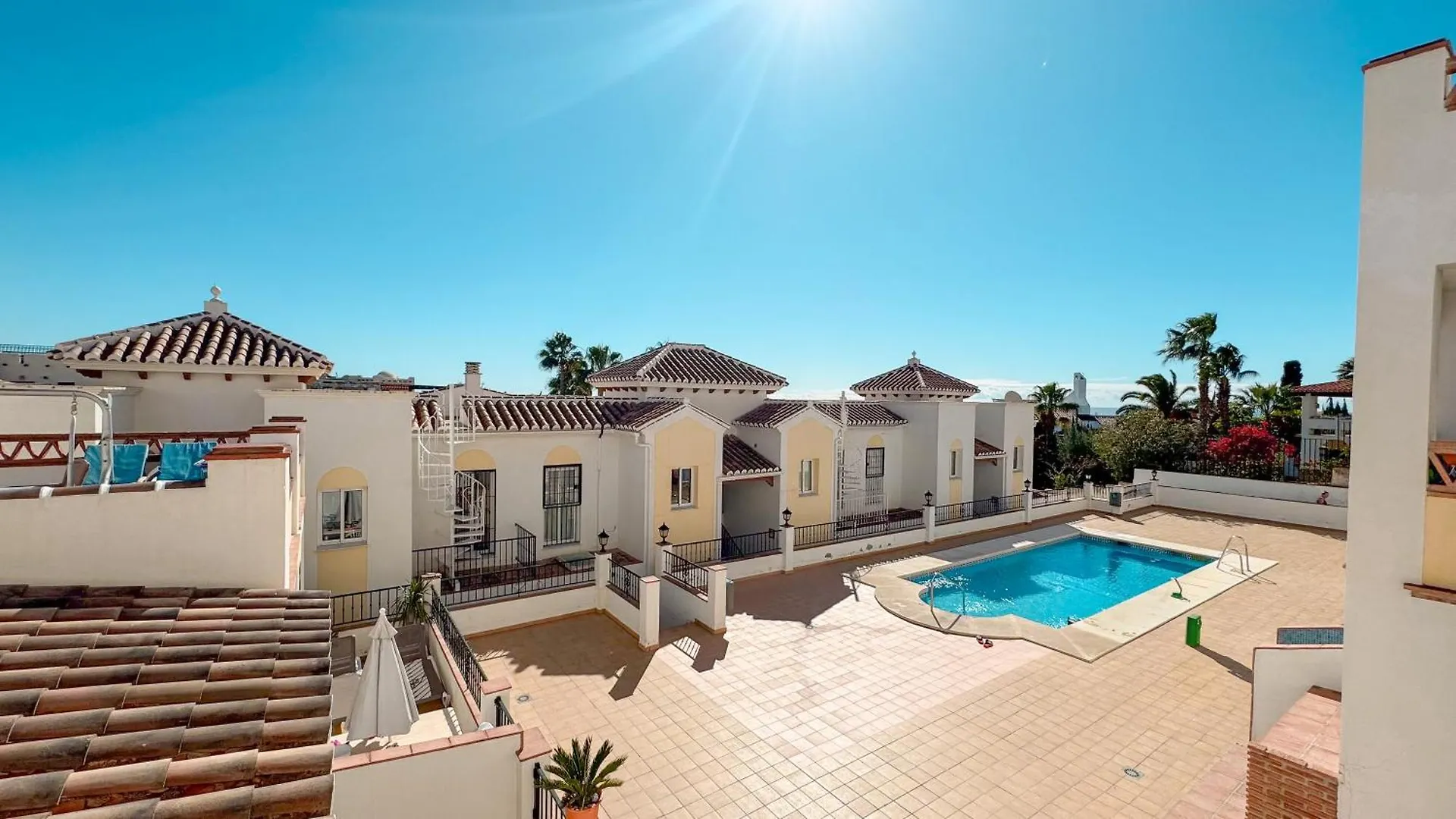 Urb Chimenea Apartment Nerja